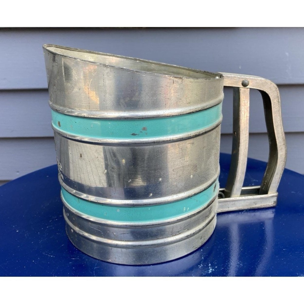 Vintage farmhouse kitchen steel Foley Sift-Chine sifter robins egg blue bands